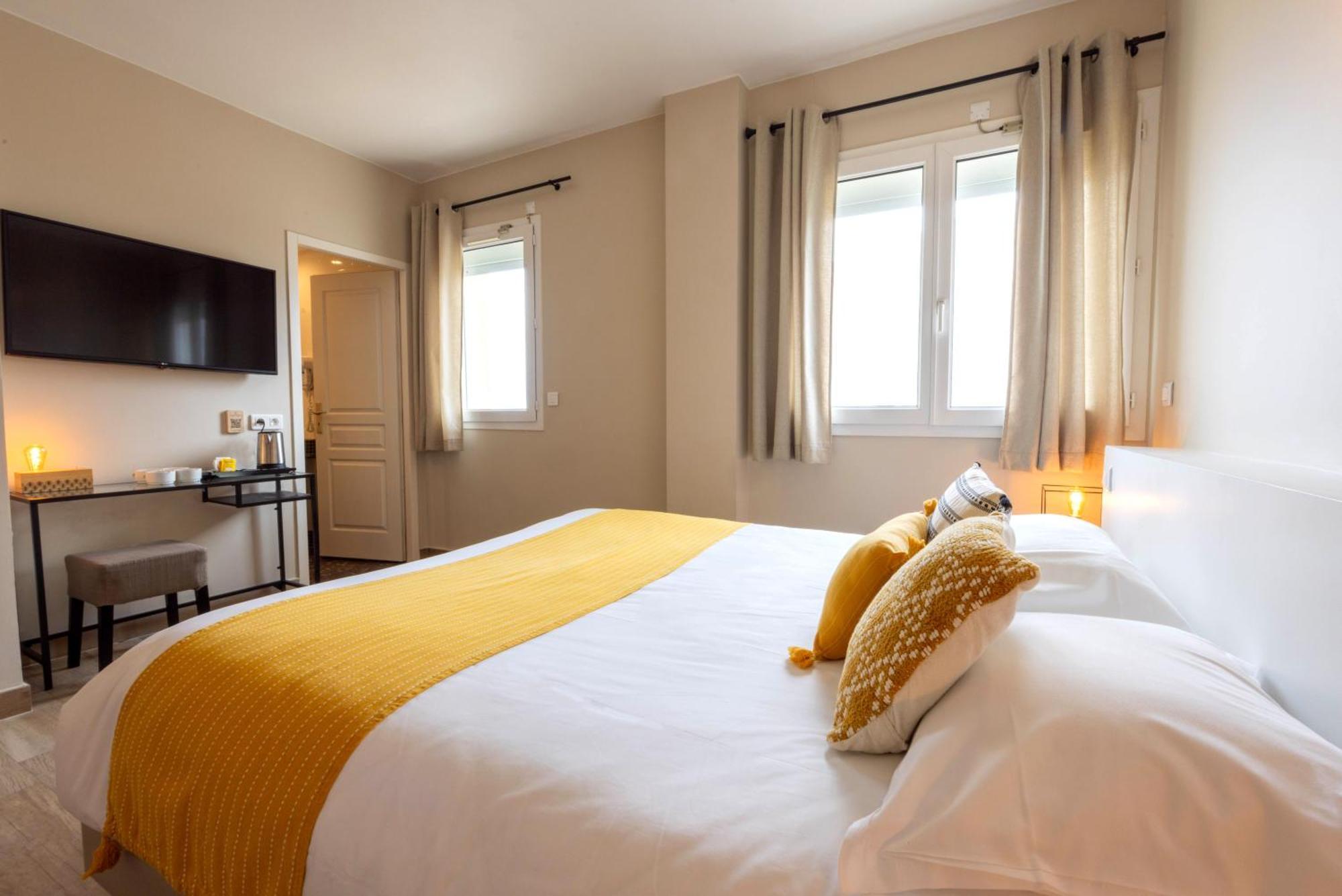 Le Saint Erasme, Hotel Eco Friendly Calvi (Corsica) Exterior foto