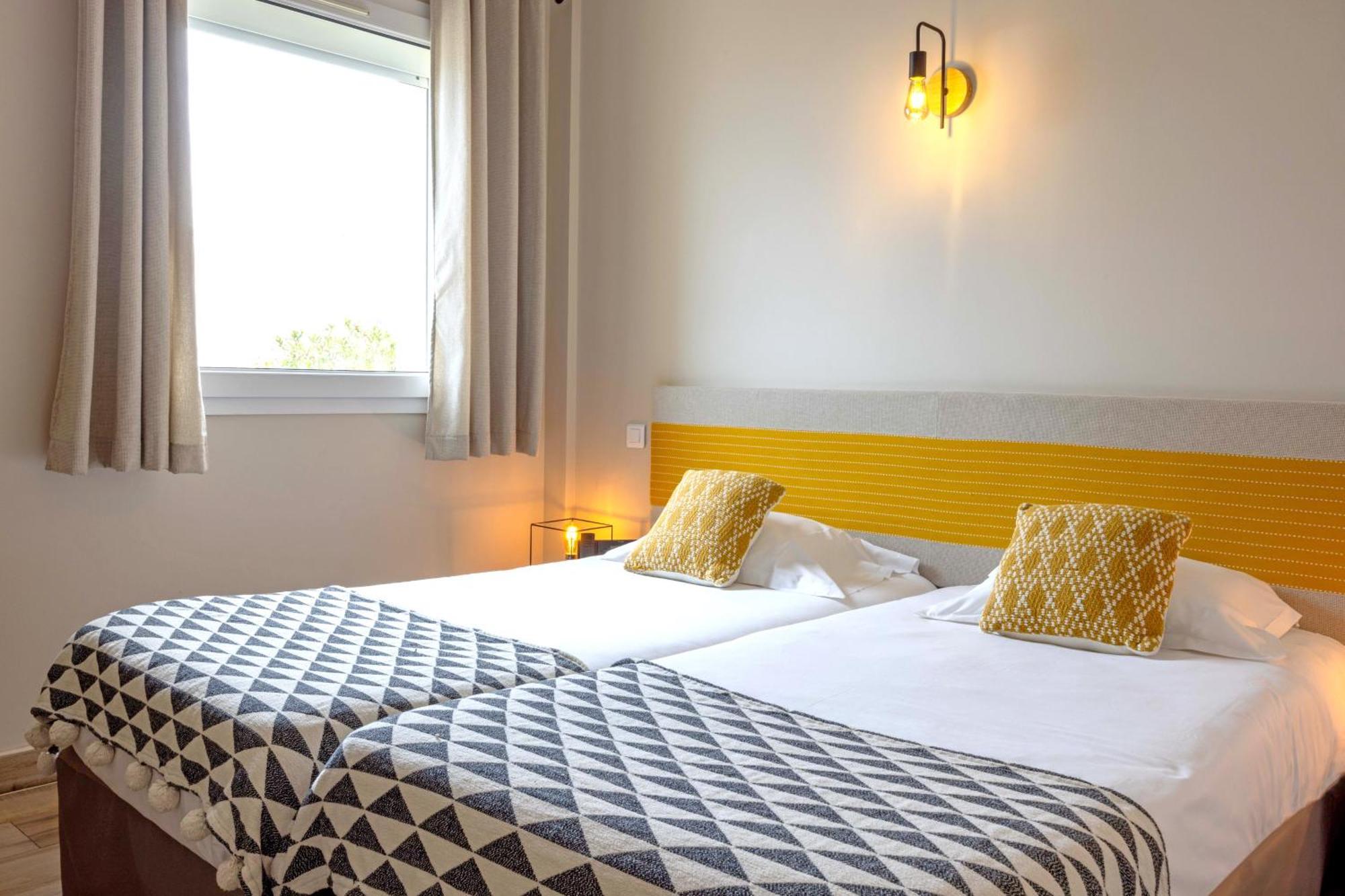 Le Saint Erasme, Hotel Eco Friendly Calvi (Corsica) Exterior foto