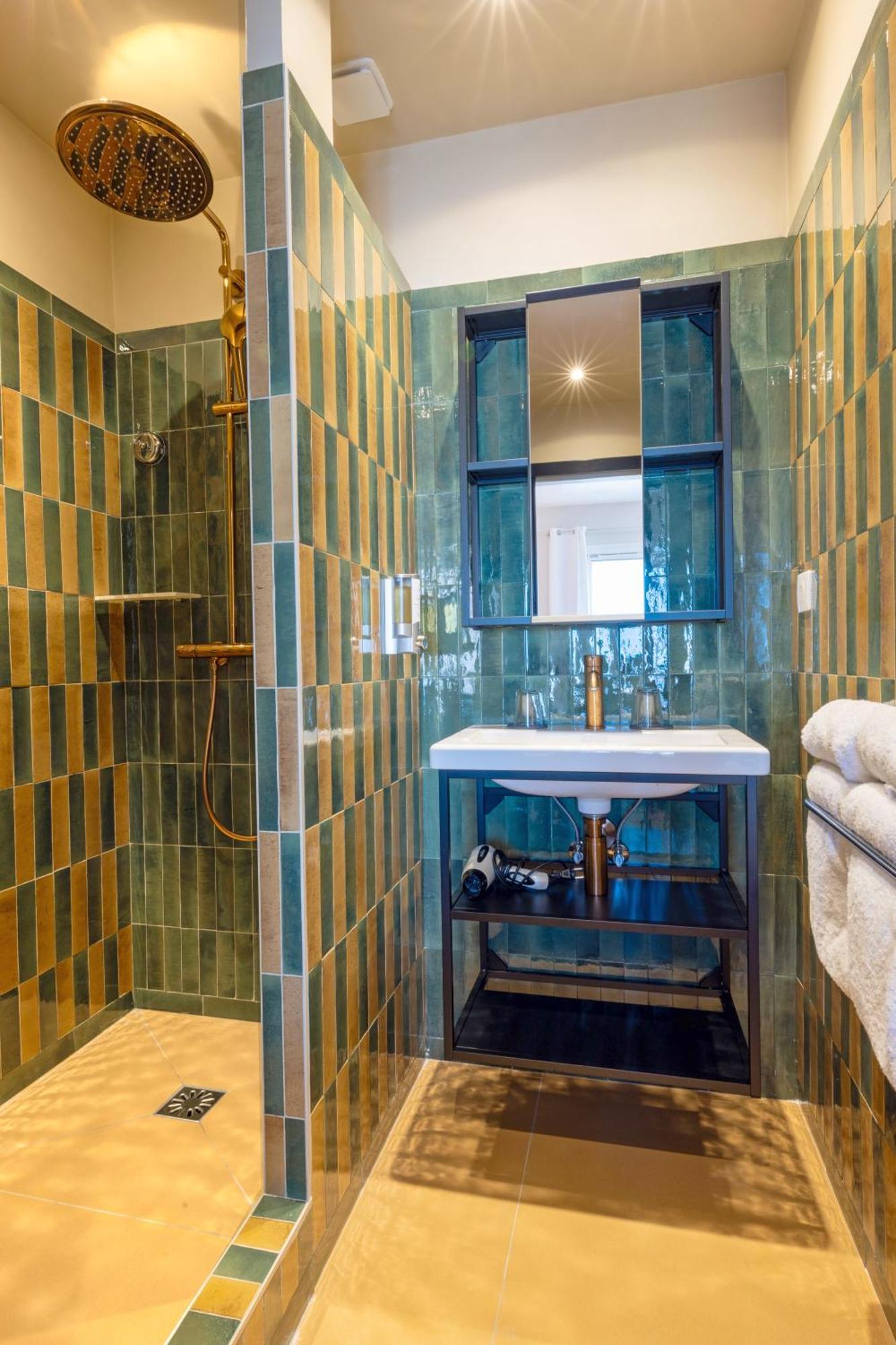 Le Saint Erasme, Hotel Eco Friendly Calvi (Corsica) Exterior foto